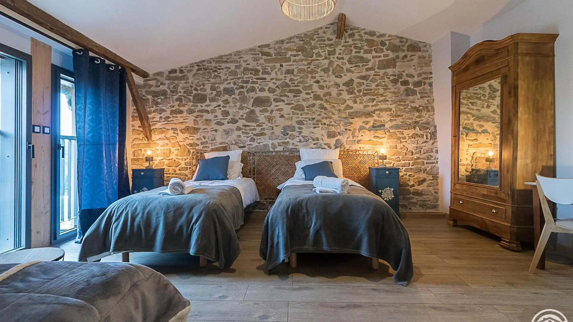 La Ferme Des Hautins - Chambres -D'Hotes Rieucaze Bed & Breakfast